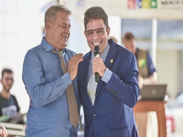 Gladson estende tapete azul para Isaac e seu grupo desembarcarem no PP; filiao ser esta semana