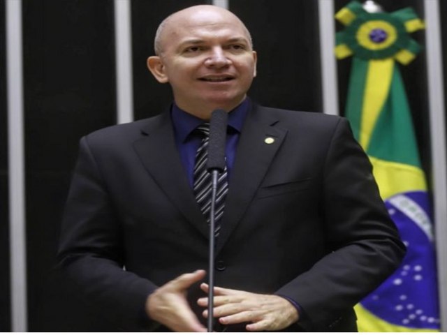 Gerlen Diniz foi o deputado federal que mais investiu em Mncio Lima, diz Evandro Nascimento