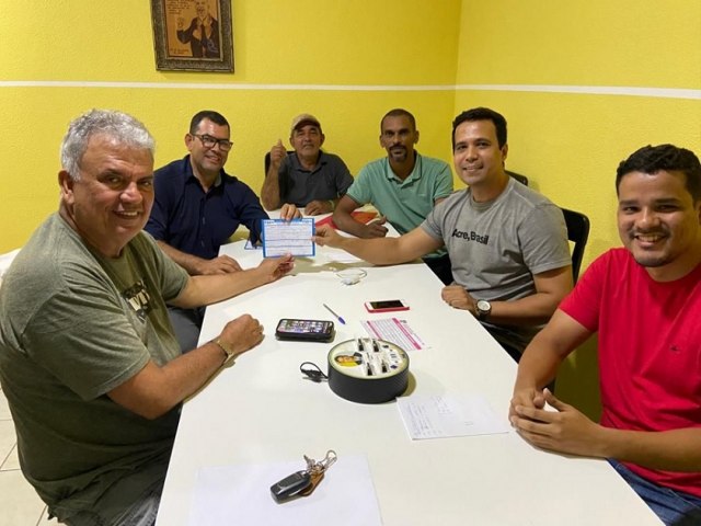 Com apoio de senador, deputado e dois vereadores, grupo de Rogrio Morais vem forte para disputa da prefeitura de Mncio Lima