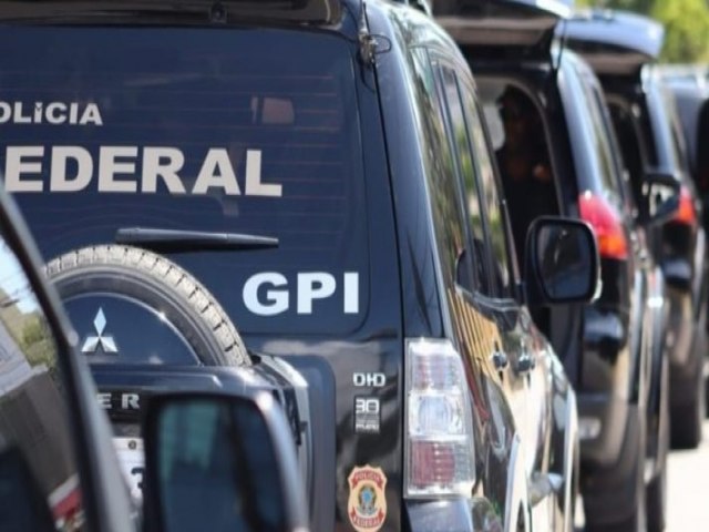 PF deflagra operao que apura ataques a escolas em Cruzeiro do Sul nesta quinta-feira