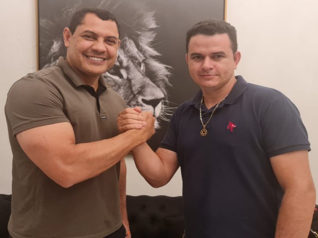 Andinho recebe aval do Coronel Ulisses e ser candidato a prefeito pelo Unio Brasil