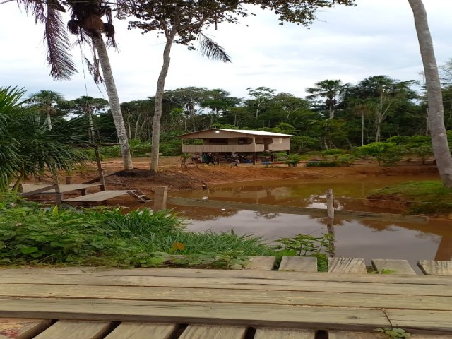 Funcionrio da prefeitura de Mncio Lima  encontrado enforcado em stio, prximo  Fazenda da Esperana