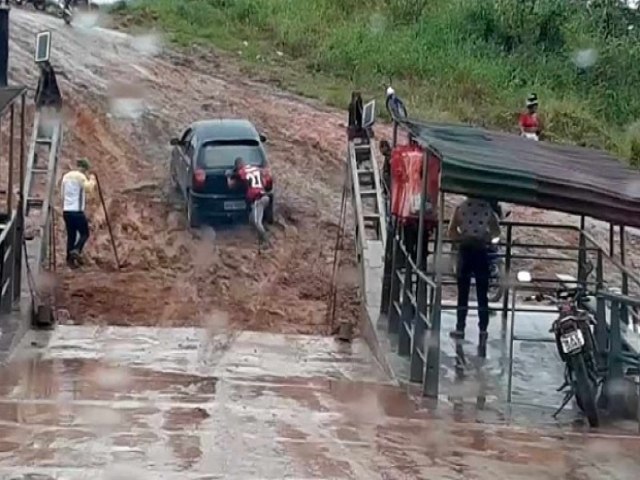 Ao judicial inviabiliza incio das obras da ponte de Rodrigues Alves e dinheiro  destinado para manuteno da BR-364, diz Dnit