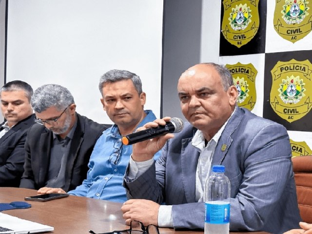 Delegado-Geral Henrique Maciel se rene com todos os delegados do Acre para fazer balano e anunciar melhorias para a instituio