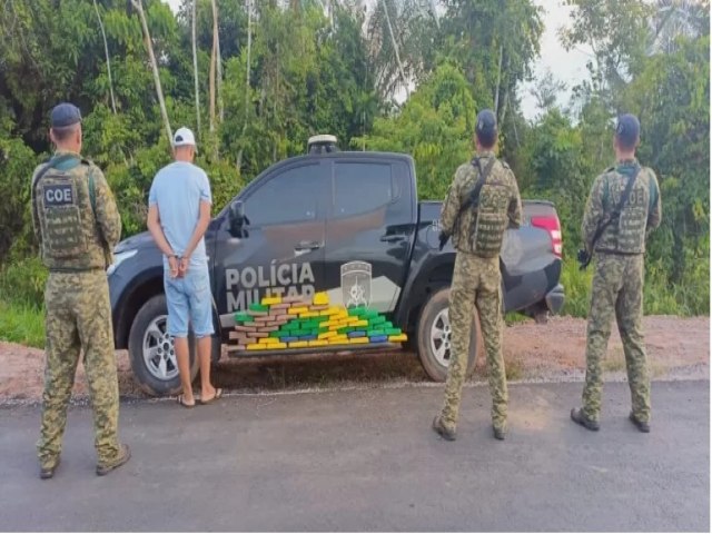 Polcia Militar apreende 60 quilos de cocana na BR-364