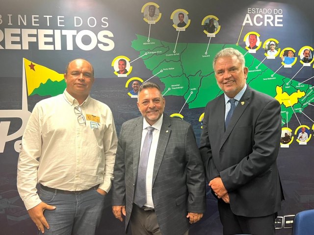 Em Braslia, Z Luiz recebe apoio de Antnia Lcia, Roberto Duarte, Barbary  e inicia tratativas com Peteco