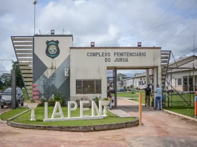 Policial penal  preso por suspeita de facilitar entrada de celulares e drogas em presdio de Cruzeiro do Sul