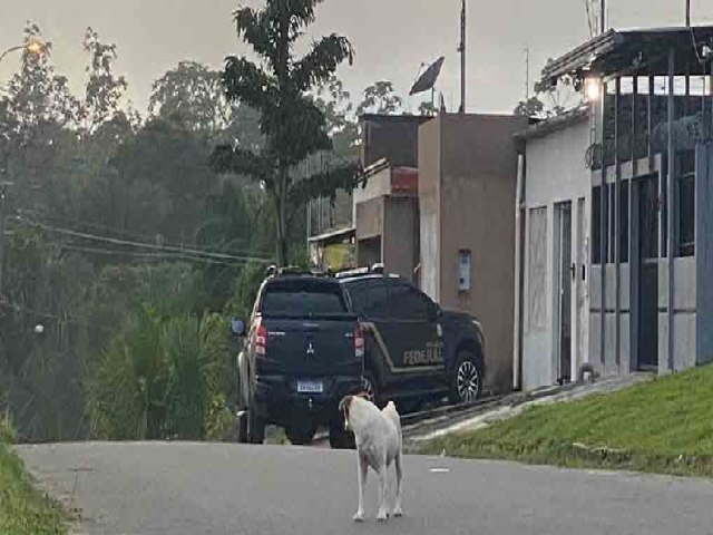 PF faz operao de combate  corrupo e ao desvio de recurso pblico na prefeitura de Cruzeiro do Sul