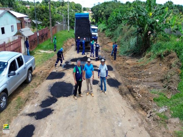 Prefeitura e Governo do Acre do incio  Operao Tapa-Buraco