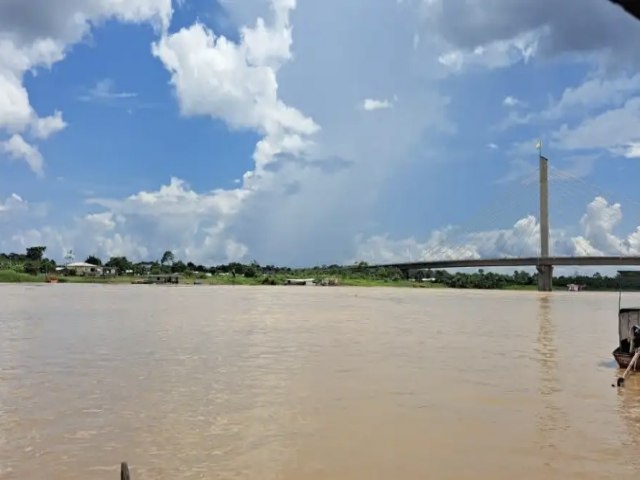 Rio Juru marca 11,84 metros e atinge cota de alerta em Cruzeiro do Sul