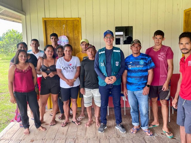 Presidente Elton Antunes visita pescadores ribeirinhos e estende o convite para a festa do dia 23