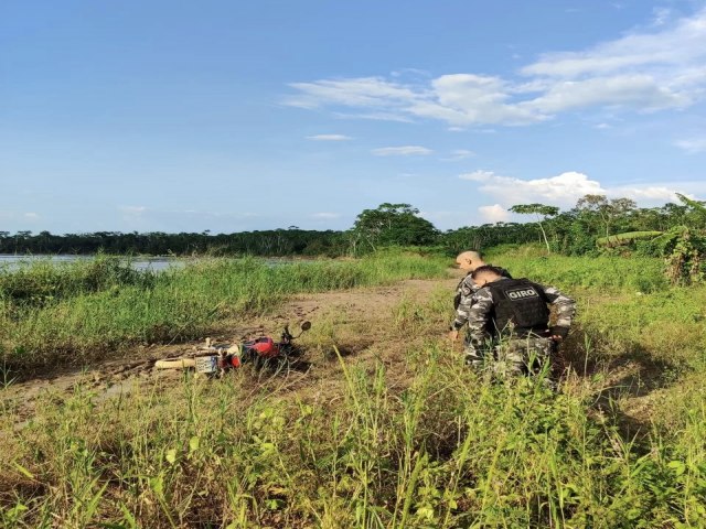 Roubo em Loja de agropecuria: Polcia Recupera Motocicleta em Cruzeiro do Sul