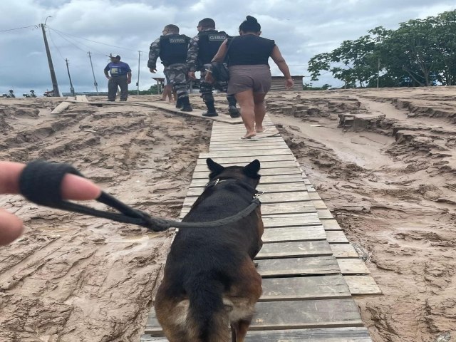 Polcia Militar realiza Operao Fluvial Desague em Cruzeiro do Sul