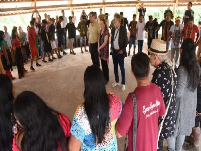 Magistrados do Acre Visitam Aldeia Indgena Kamanawa em Ao de Valorizao Cultural