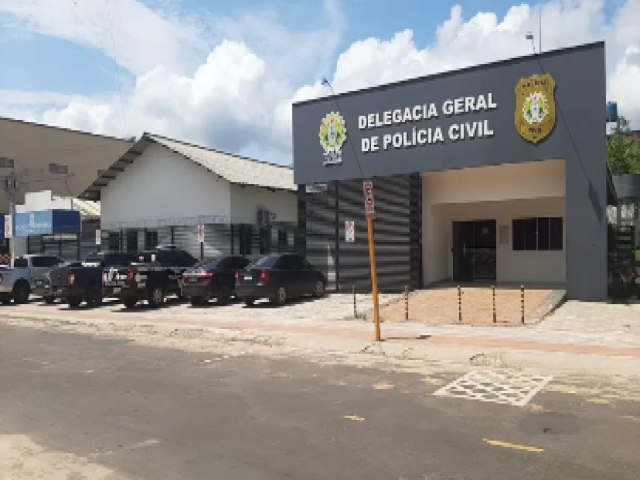 Perfil se passando por delegado engana entregadores e dono de lanchonete em Cruzeiro do Sul