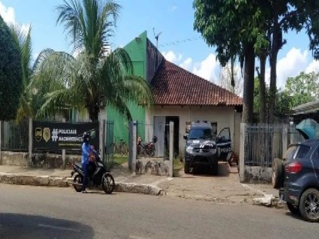 Homem  achado morto a tiros dentro de casa no interior do Acre