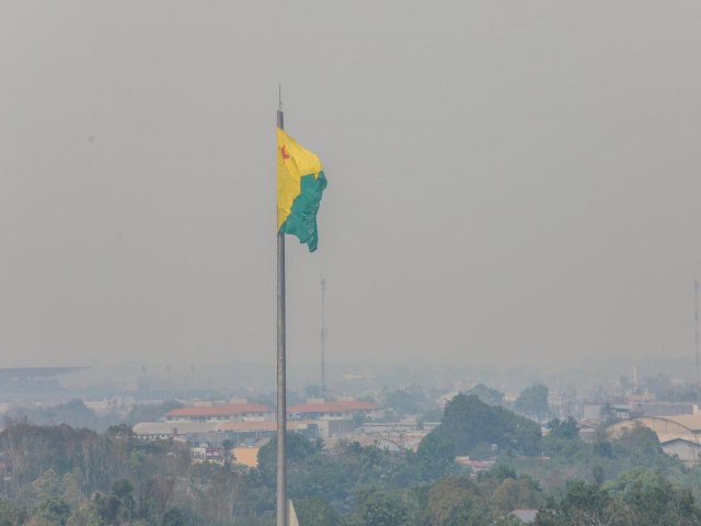 Acre ter semana de sol, noites frias, baixa umidade e fumaa intensa