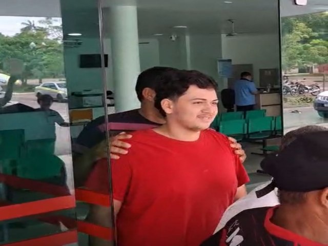 Jovem de 18 anos recebe alta ap�s 14 dias internado com leptospirose e infec��o pulmonar grave
