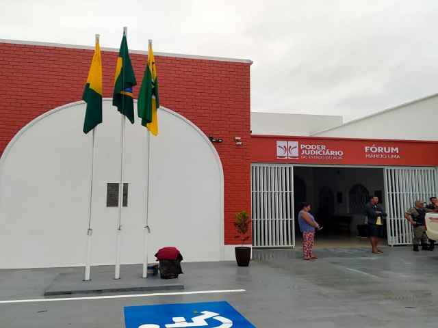 Com remunera��o de R$ 2 mil, TJAC mant�m inscri��es abertas para est�gio de p�s-gradua��o em Direito; h� vagas para M�ncio Lima e outras 21 comarcas