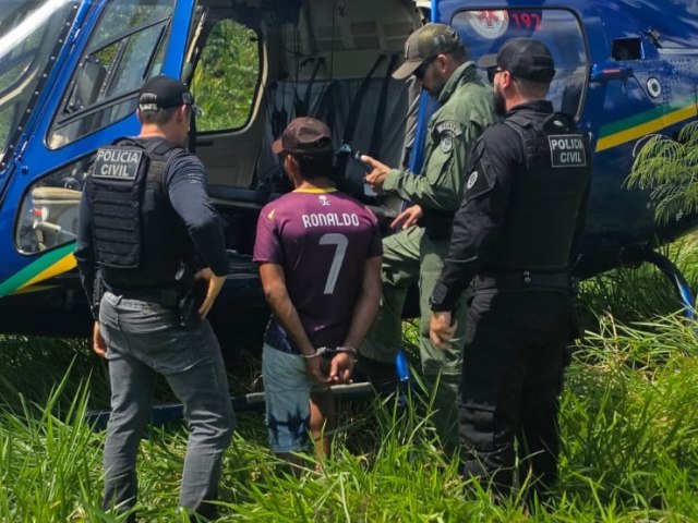 Pol�cia Civil prende homem investigado por estupro durante opera��o a�rea na zona rural de Feij�
