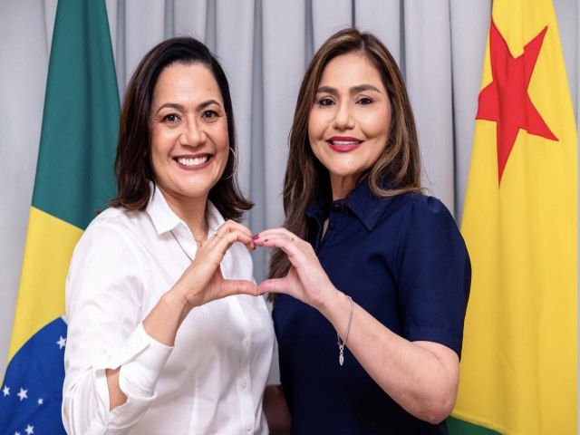    Alian�a ganha for�a: Mailza e J�ssica Sales divulgam primeiras imagens juntas