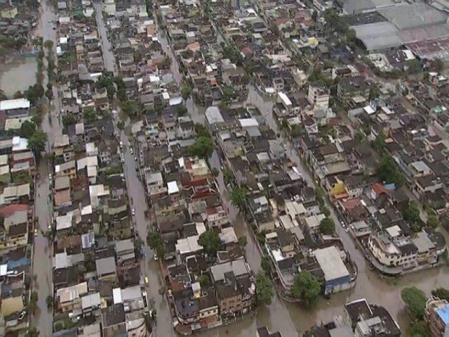 Fortes chuvas atingem o Rio de Janeiro provocando vrios estragos na cidade e 11 mortes