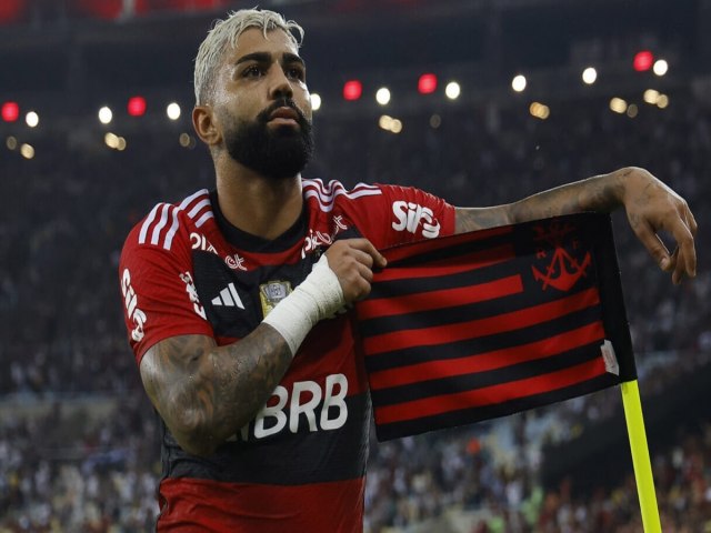 CAS opta por efeito suspensivo e Gabigol est de volta ao Flamengo 