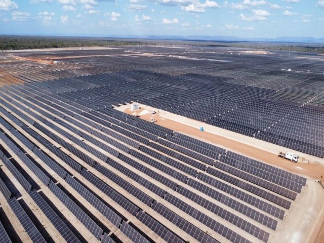 Rafael Fonteles inaugurou Complexo Solar em Brasileira com capacidade para abastecer 550 mil residncias por ano
