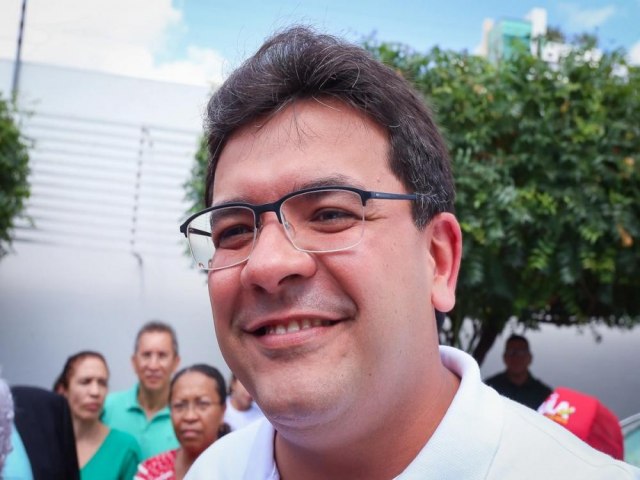 Rafael Fonteles encaminha para a assembleia o projeto de lei 