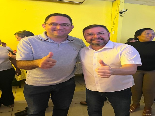 Reunio do Dia dos Pais em Teresina: Daniel Lopes e Fbio Novo Discutem Estratgias de Campanha