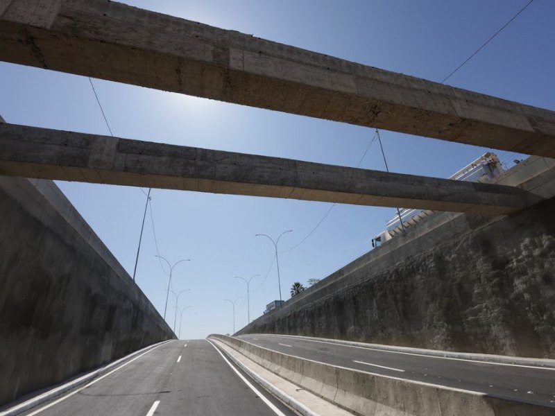 Rafael Fonteles divulga a entrega da obra de rebaixamento da Av. Joo XXIII em Teresina nesta tera (03)