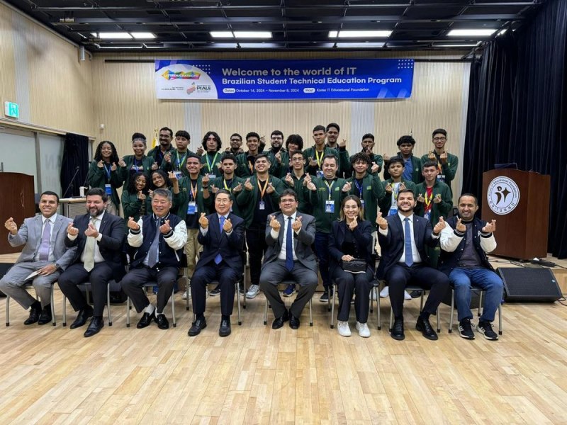 Governador finaliza misso internacional na sia com estudantes piauienses em intercmbio na Coreia do Sul