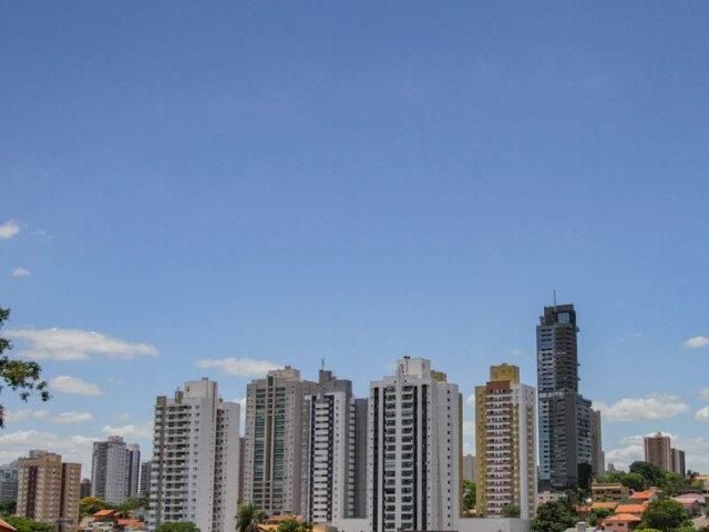 Semana comea quente e com possibilidade de pancadas de chuva.