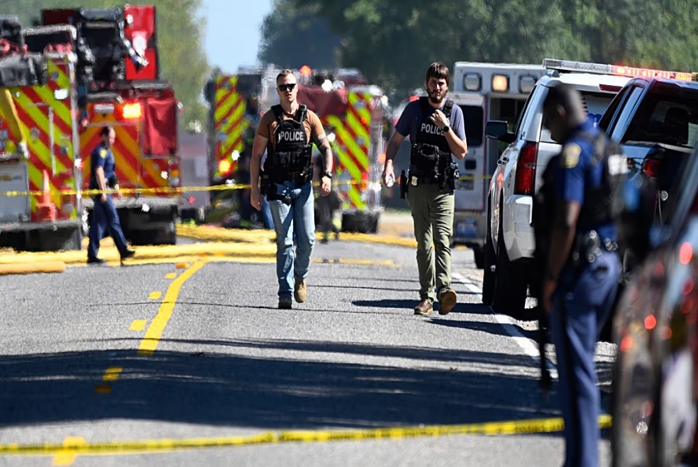 Um morto e nove feridos em tiroteio e inc�ndio numa igreja m�rmon no Michigan, segundo a pol�cia