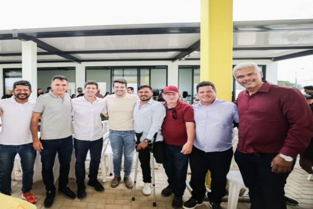 Jo�o Campos recebe apoio do vice-prefeito e alguns vereadores de Araripina