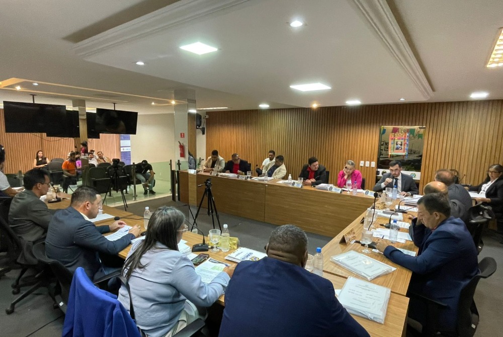 VEREADORES DE OURICURI APRESENTAM PAUTA COM FOCO EM SA�DE ESTRADAS E VALORIZA��O DO SERVIDOR