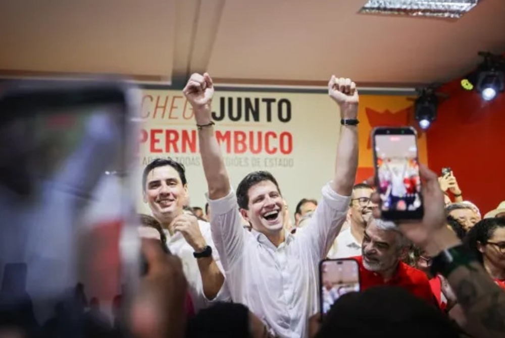 Em ato com mensagem de Lula Jo�o Campos mobiliza 20 mil pessoas diz organiza��o