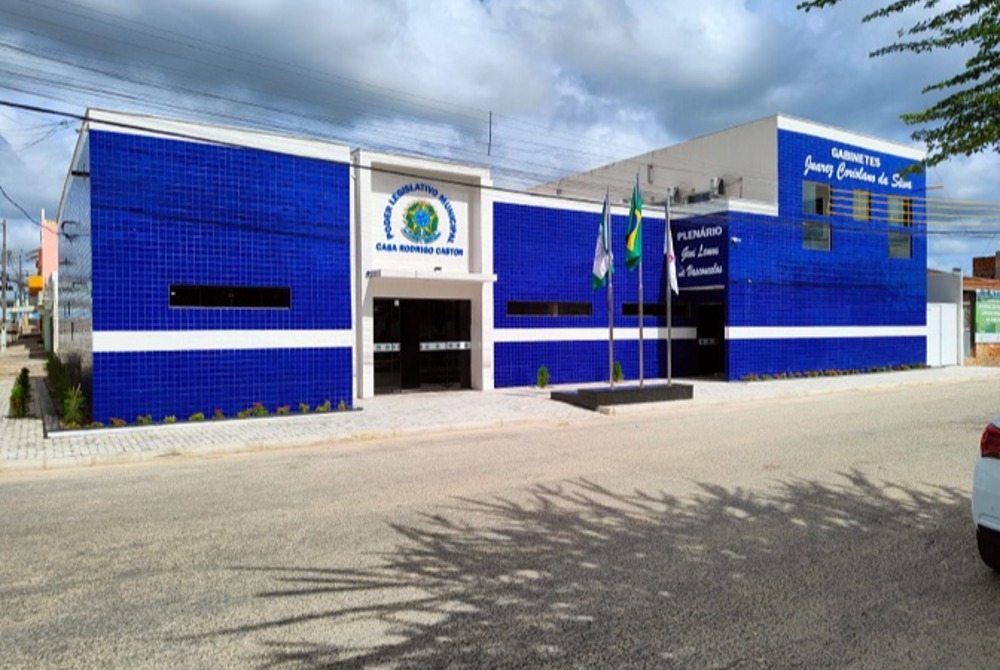 C�mara entra em recesso parlamentar e retorna com sess�es Ordin�rias em agosto