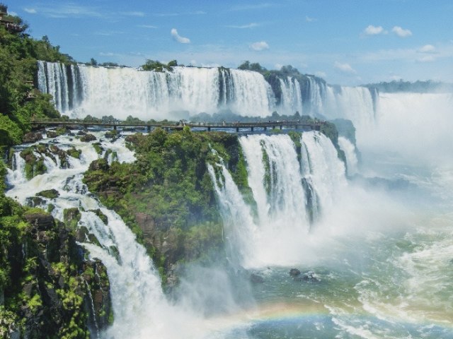 LENDA DAS CATARATAS DO IGUAU (NAIPI E TAROB)