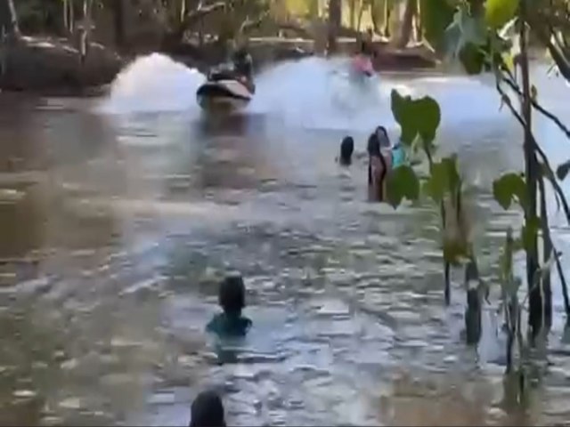 Crian�a e jovem ficam feridas ap�s acidente com jet ski no Maranh�o