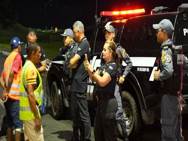 Opera��o combate cobran�a irregular por estacionamento nos arraiais de S�o Lu�s