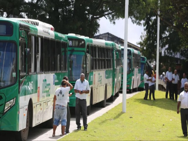 Expectativa: rodovirios e empresrios tm mais um dia de reunio