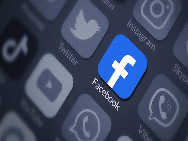 Procon multa Facebook em 11 milhões de reais