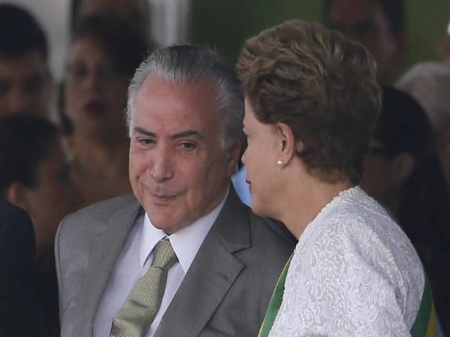 Temer defende Dilma e não se arrepende de carta para Bolsonaro