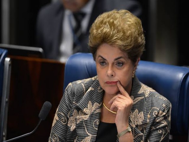 Pedido de indenização de Dilma é negado pela Comissão da Anistia