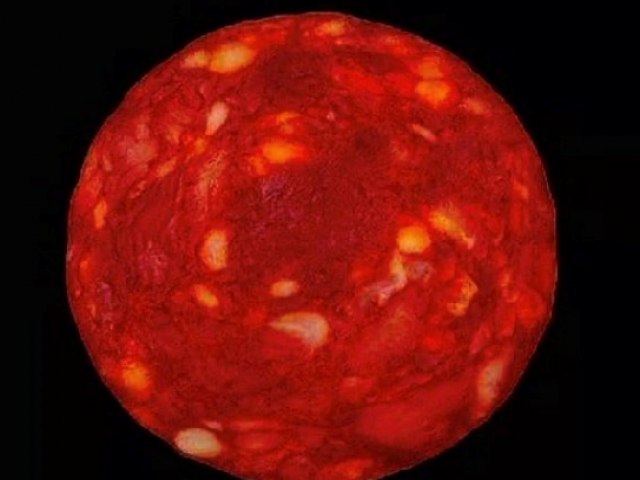 O cientista famoso que enganou todo mundo dizendo que salame era estrela fotografada por James Webb