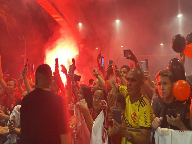 Flamengo  recebido com festa em Fortaleza; veja provvel time de Dorival Jnior
