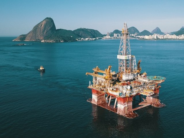 Brasil bate recorde de produção de petróleo e gás