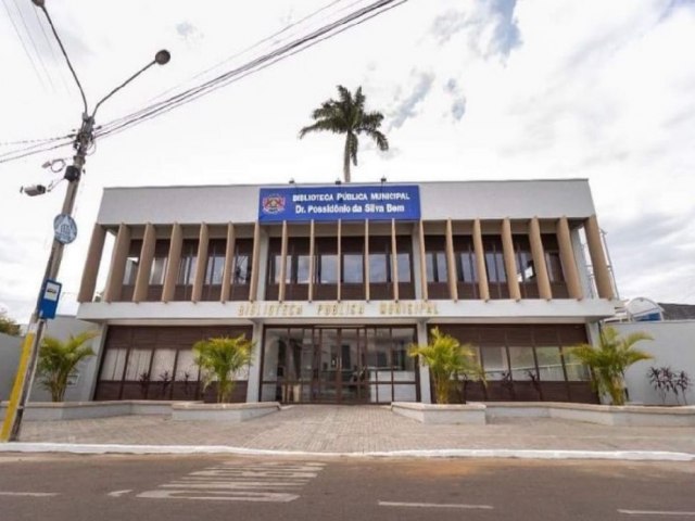 Reinauguração da Biblioteca Pública Municipal de Juazeiro do Norte/CE trouxe requalificação do equipamento