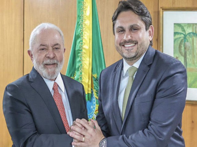 Operação da PF mira ministro de Lula